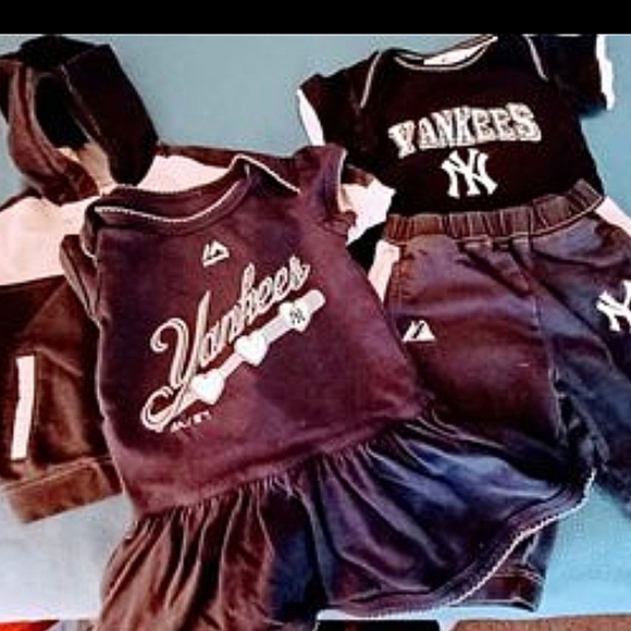 Sold - Picture 1 of 11